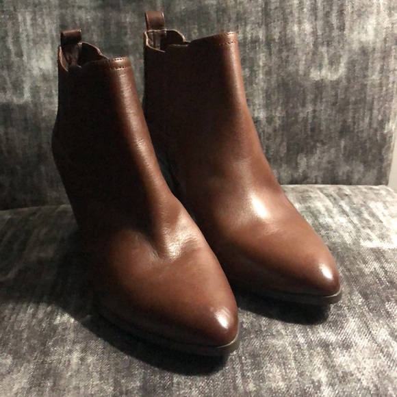 Franco Sarto Brown Leather Booties W9 - Picture 2 of 12